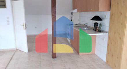 Продаж - Котедж 295 m² Північна Греція