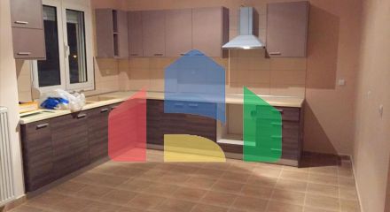 Продаж - Котедж 245 m² Північна Греція