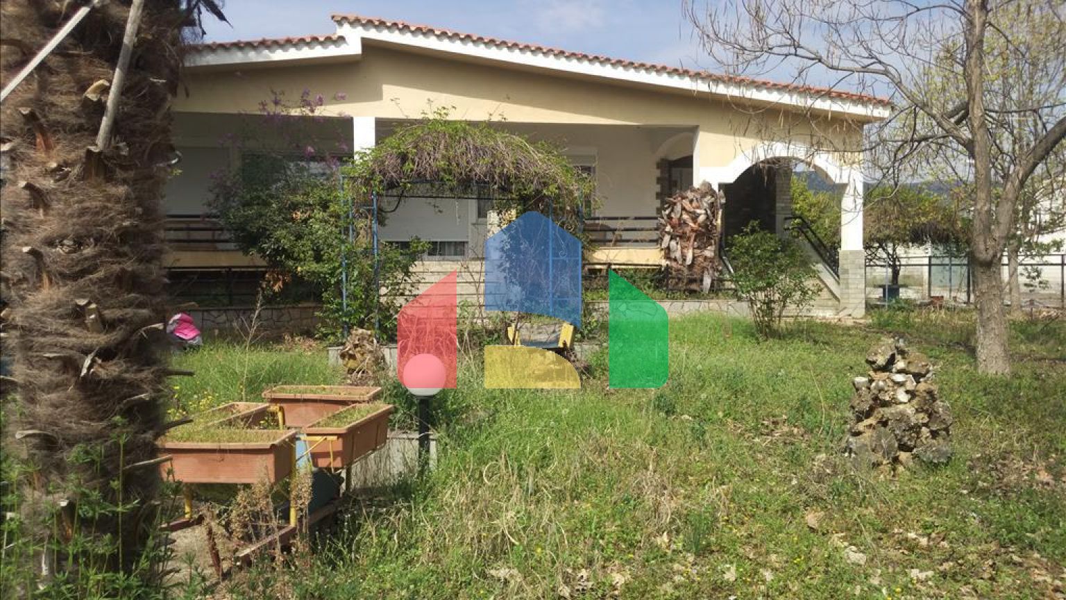 Продаж - Котедж 350 m² Північна Греція