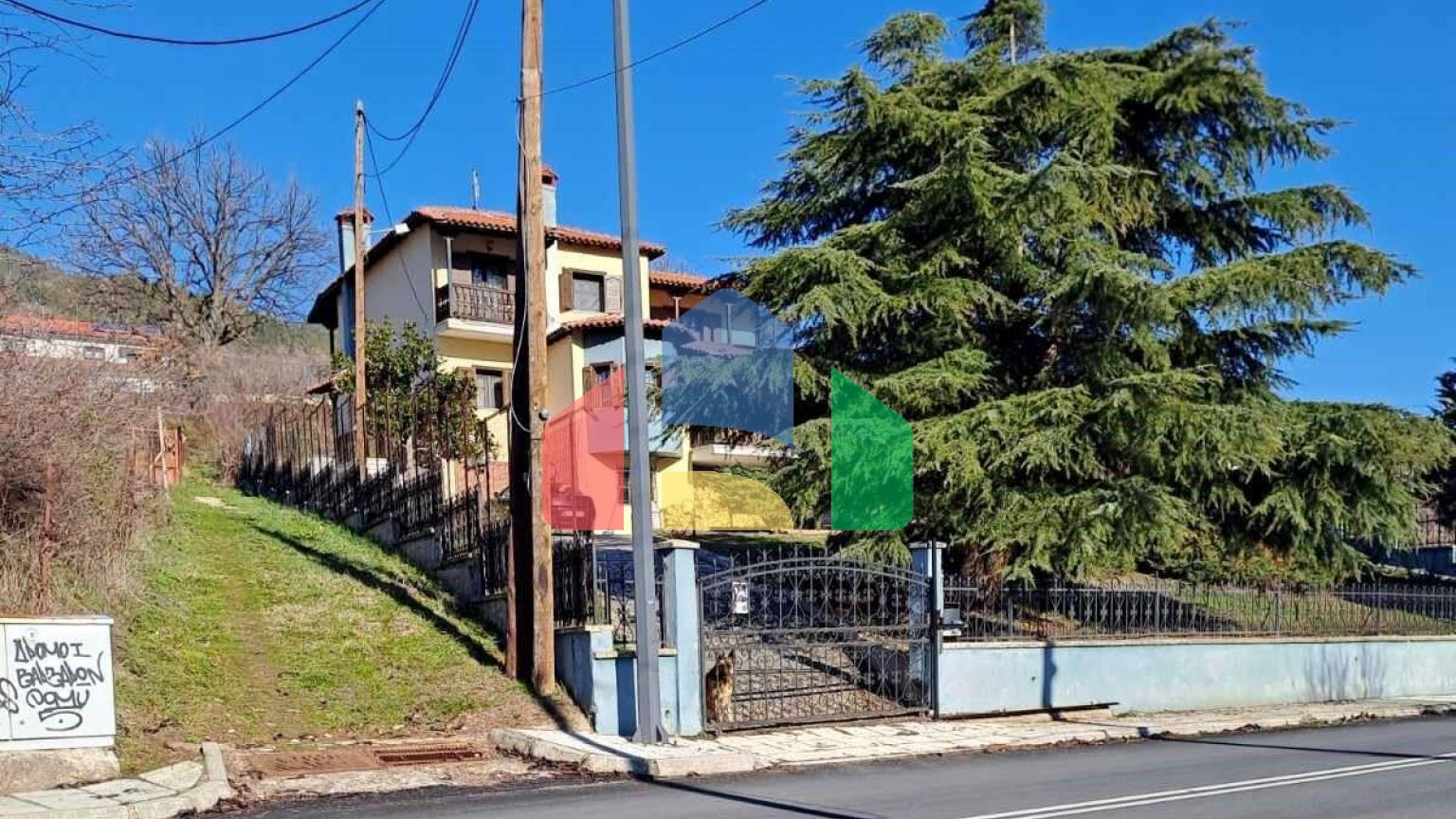 Продаж - Котедж 280 m² Північна Греція