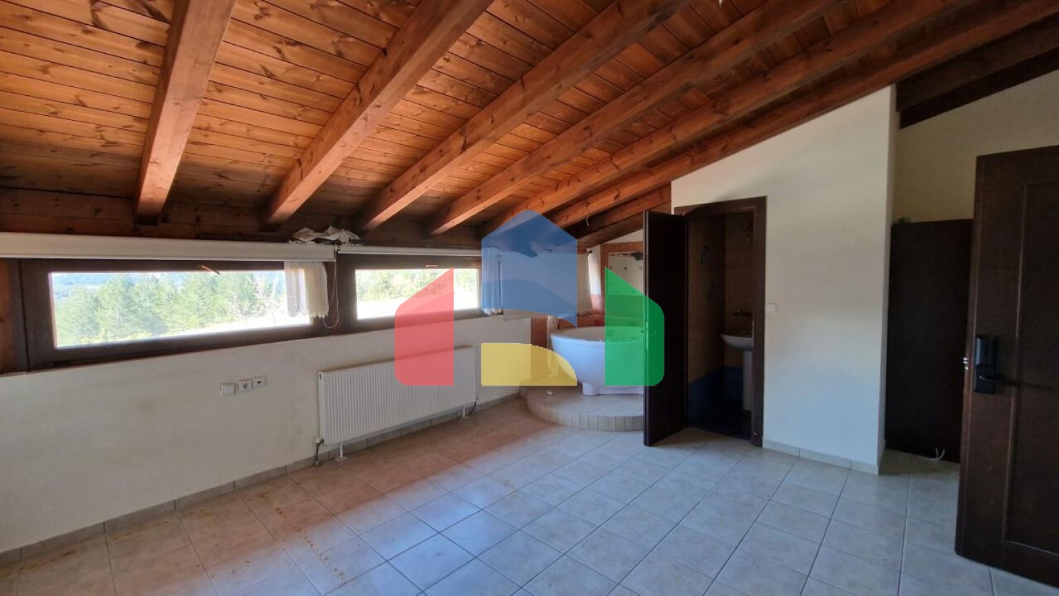 Продаж - Готель 3219 m² Північна Греція