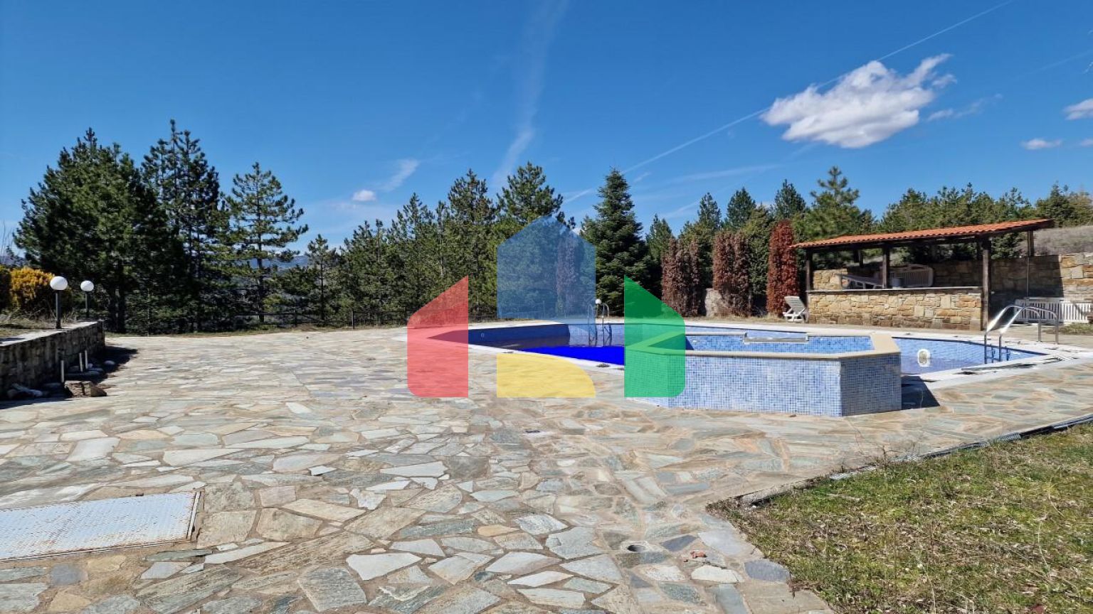 Продаж - Готель 3219 m² Північна Греція