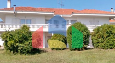 Продаж - Котедж 350 m² Північна Греція