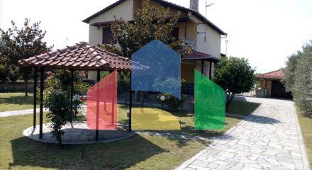 Продажа - Коттедж 169 m² Северная Греция