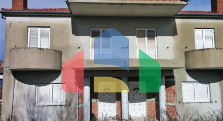 Продаж - Котедж 312 m² Північна Греція