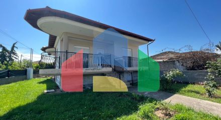 Продаж - Котедж 180 m² Північна Греція