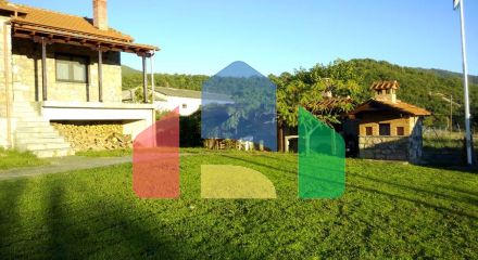 Продаж - Котедж 120 m² Північна Греція