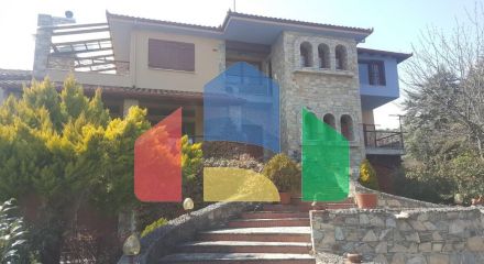 For Sale - Villa 350 m² in North Greece