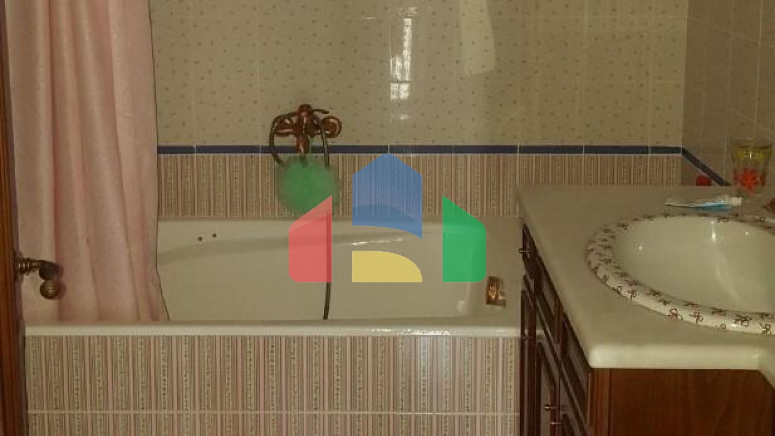 Продаж - Вілла 350 m² Північна Греція