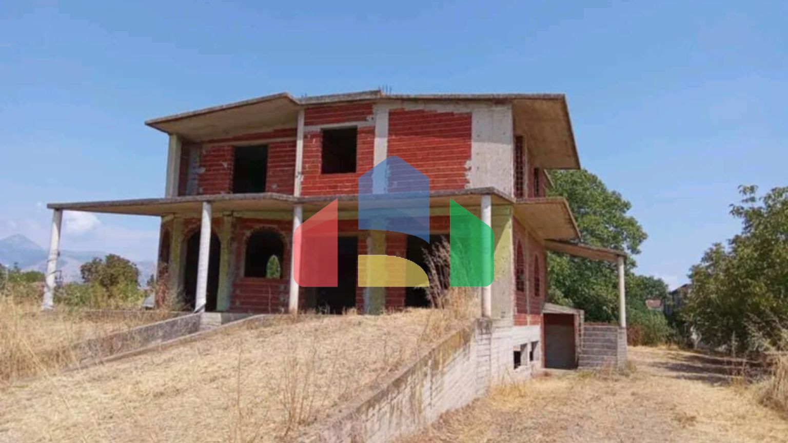 Продажа - Здание 150 m² Северная Греция