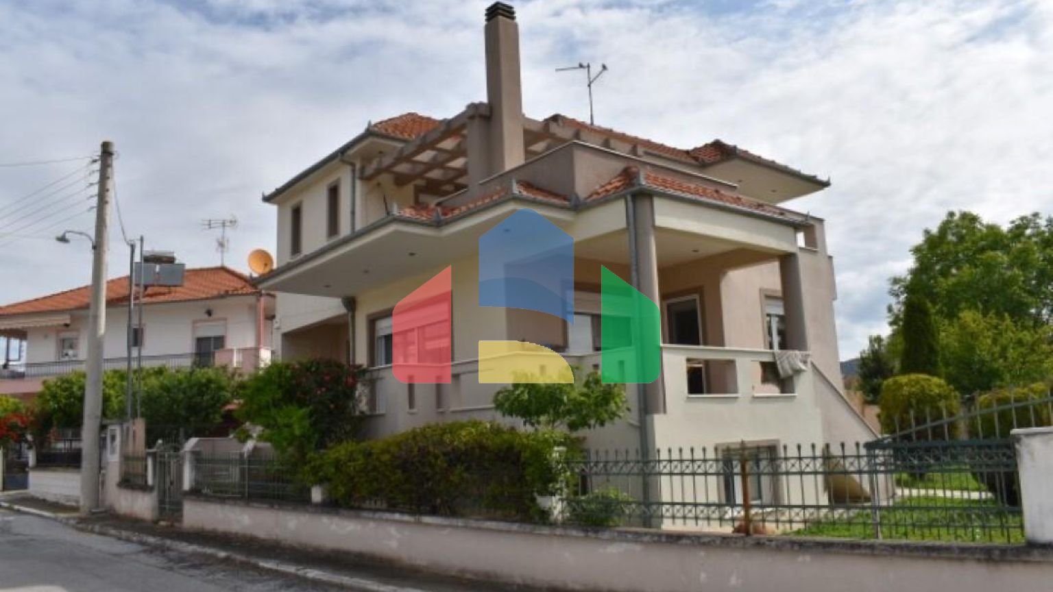 Продажа - Коттедж 280 m² Северная Греция