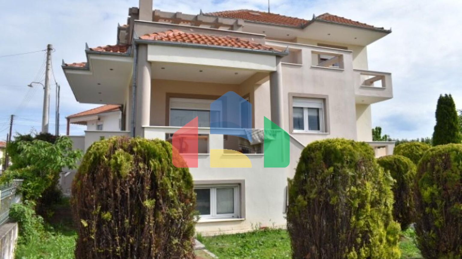 Продажа - Коттедж 280 m² Северная Греция