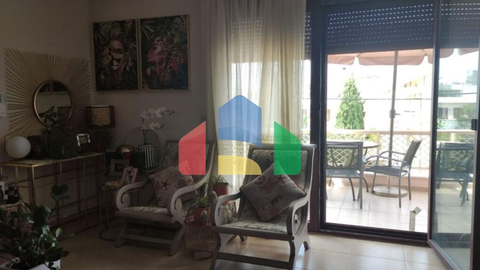 Продаж - Квартира 100 m² Фракія