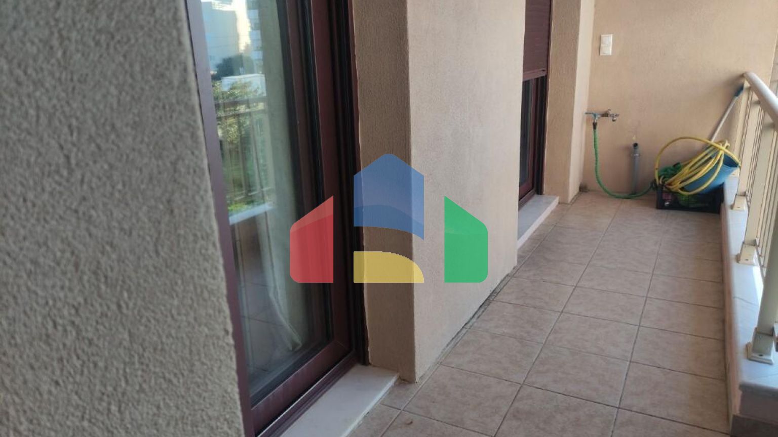 Продаж - Квартира 100 m² Фракія