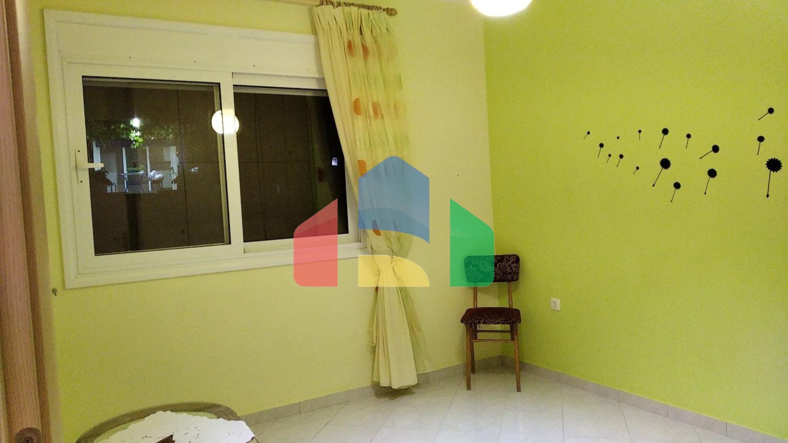 Продаж - Котедж 225 m² Фракія