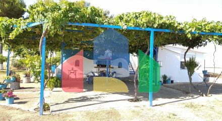 Продаж - Котедж 225 m² Фракія