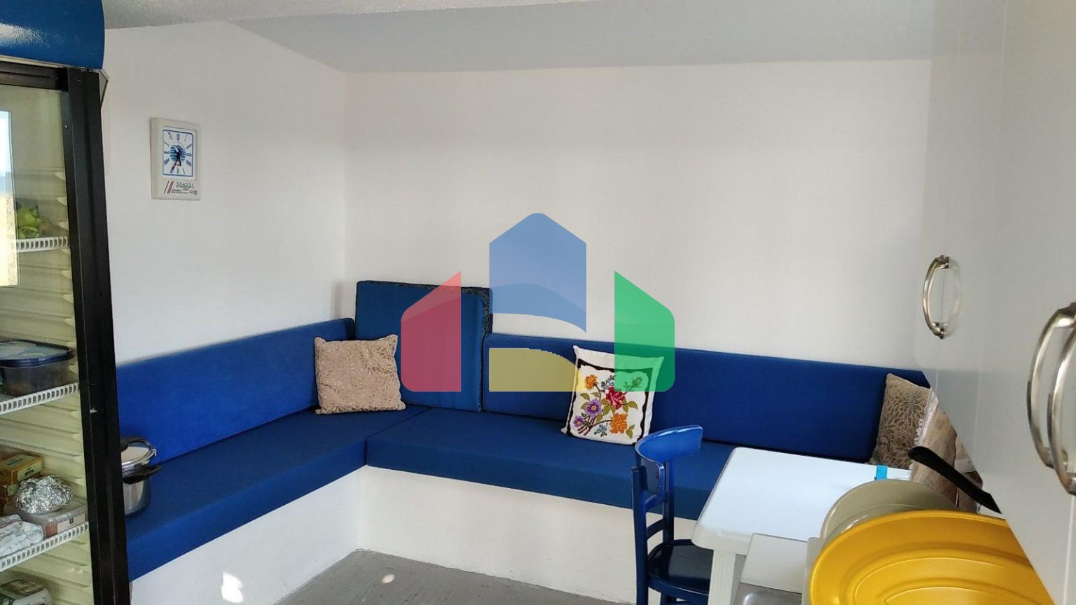 Продаж - Котедж 225 m² Фракія