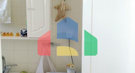 Продаж - Котедж 225 m² Фракія