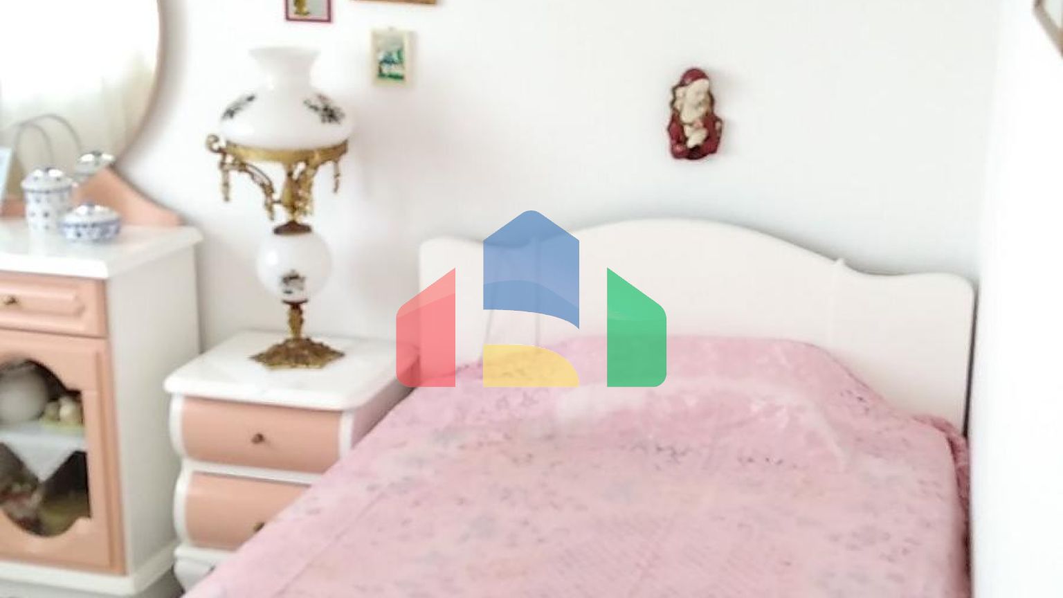 Продаж - Котедж 225 m² Фракія