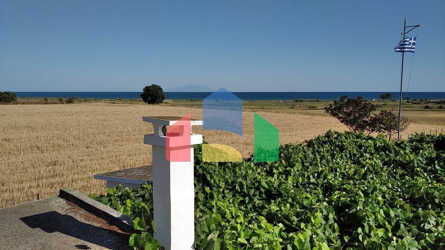 Продаж - Котедж 225 m² Фракія