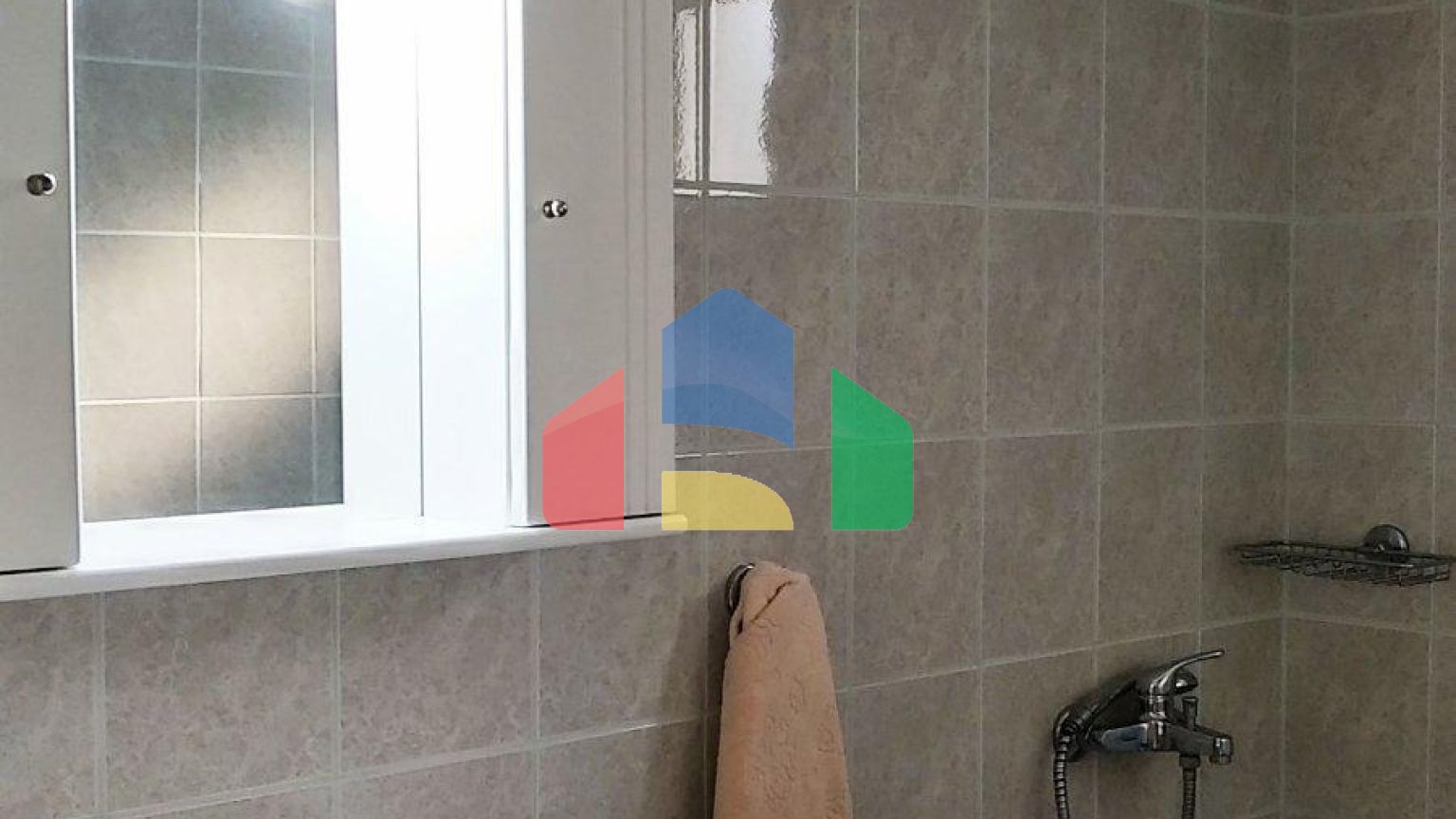 Продаж - Котедж 225 m² Фракія