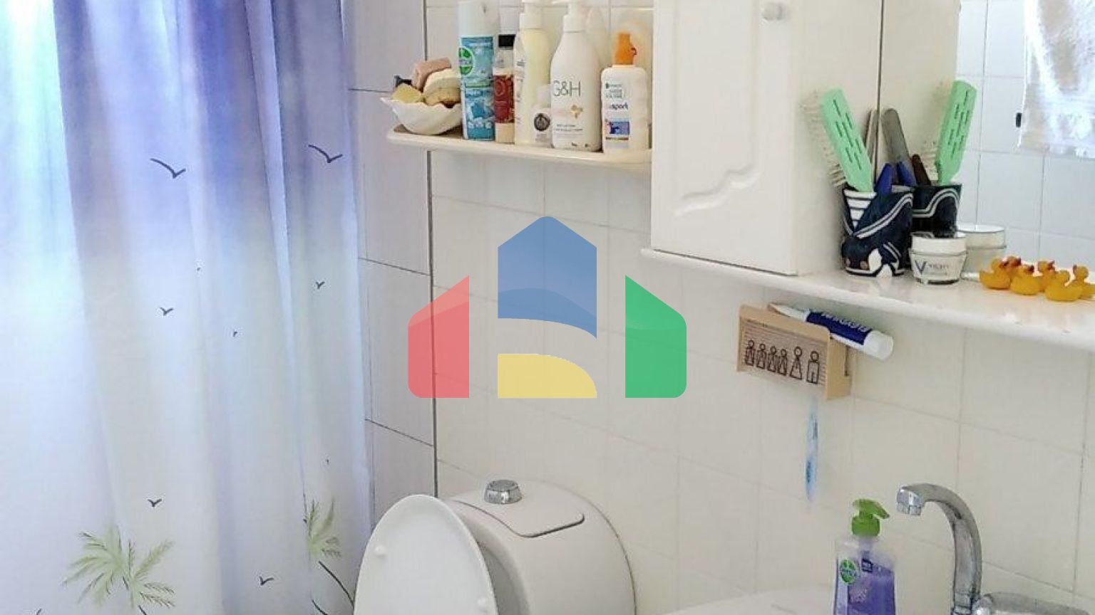 Продаж - Котедж 225 m² Фракія