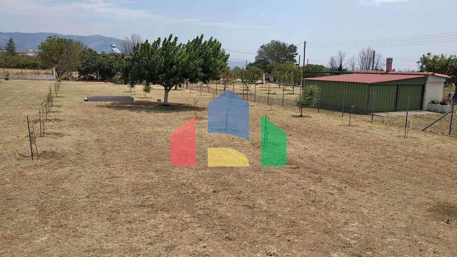 Продажа - Коммерческое помещение 487 m² Фракия