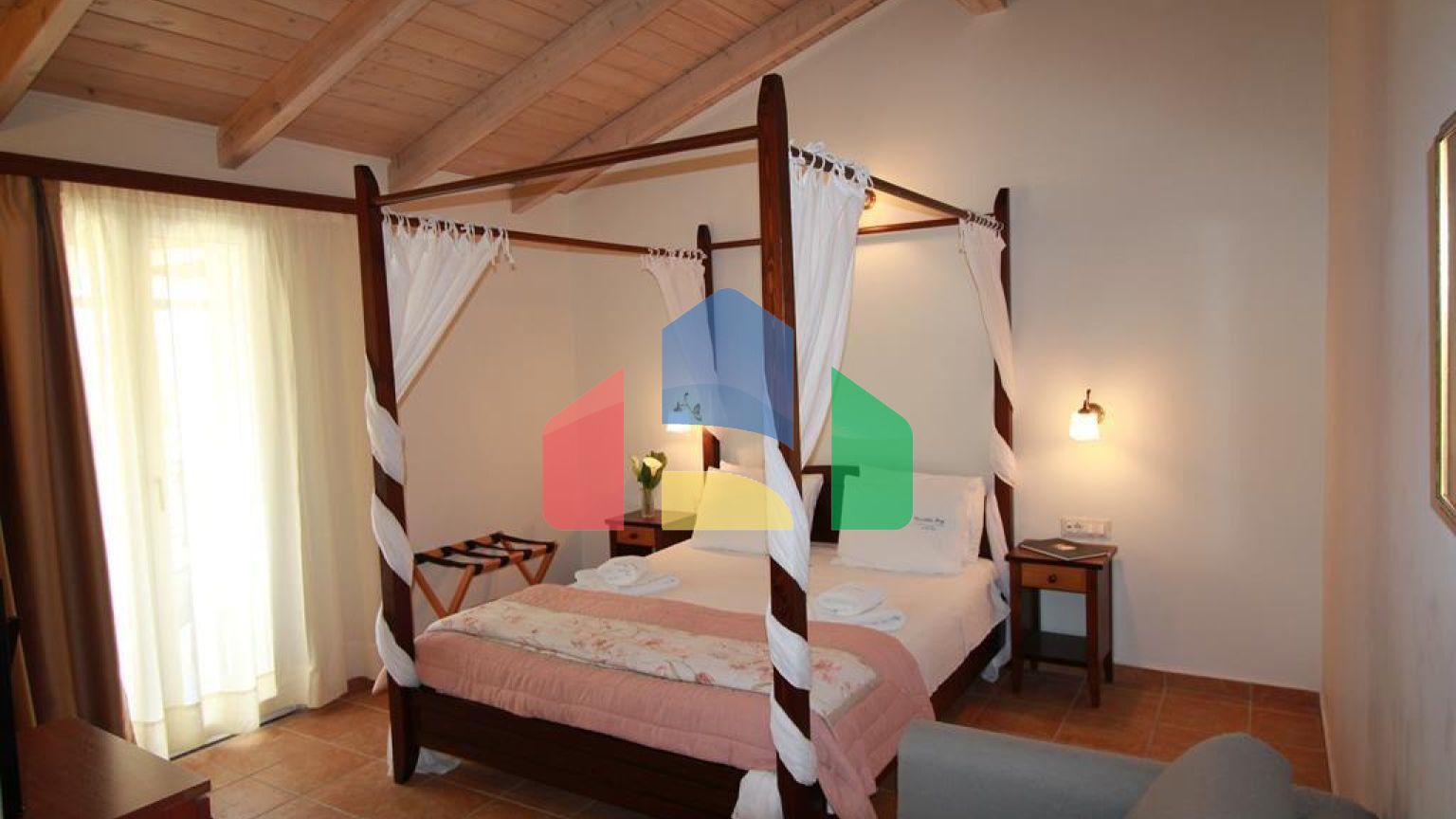 Продажа - Гостиница 840 m² на Ионических островах