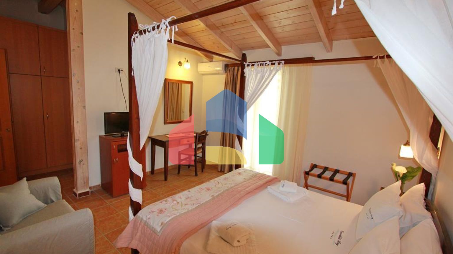 Продажа - Гостиница 840 m² на Ионических островах