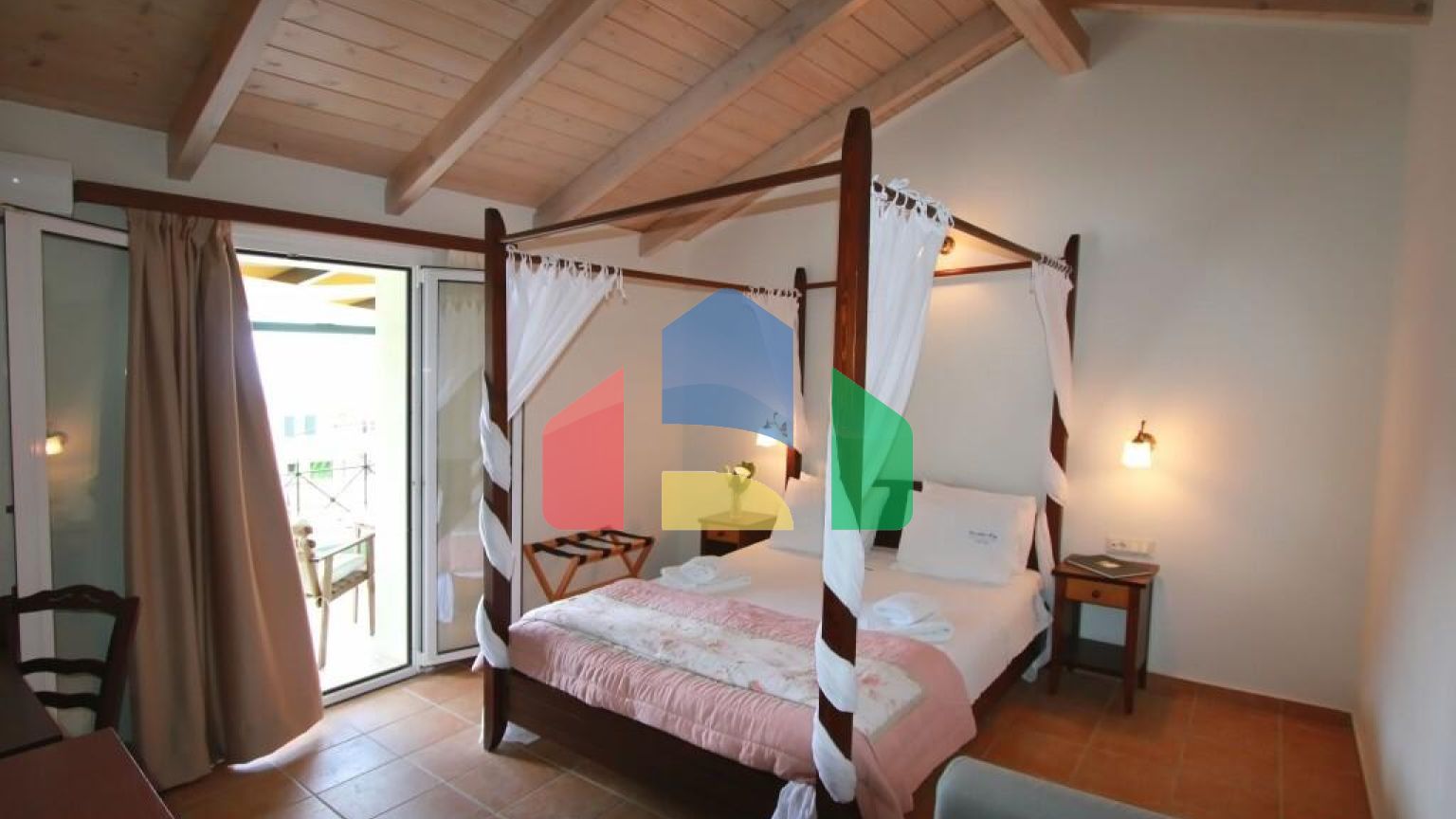 Продажа - Гостиница 840 m² на Ионических островах