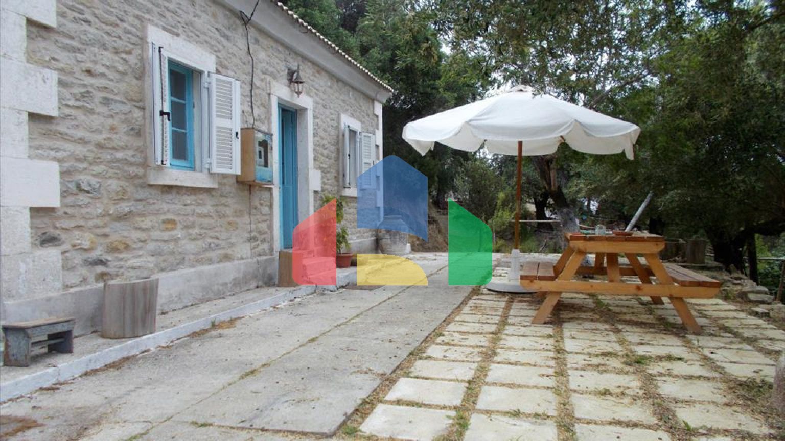 Продаж - Котедж 92 m² на Іонічних островах