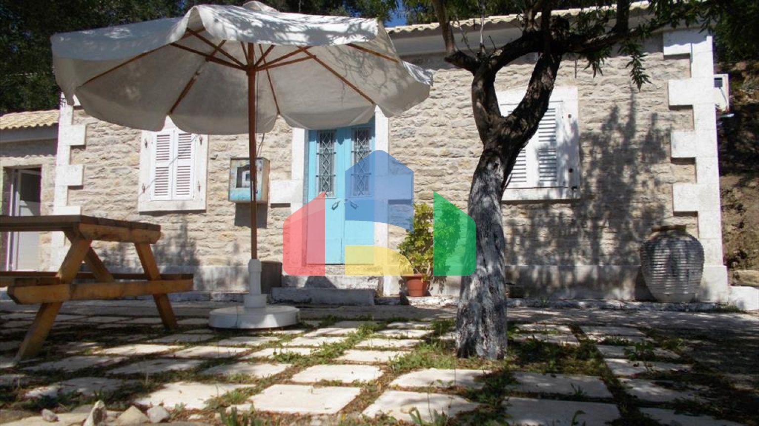 Продаж - Котедж 92 m² на Іонічних островах