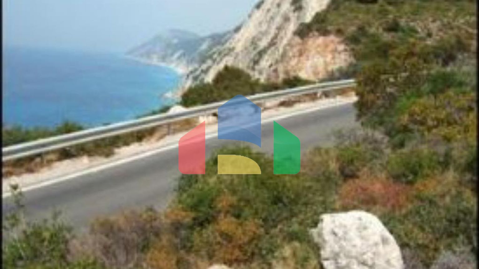 Продаж - Земельна ділянка 13650 m² на Іонічних островах