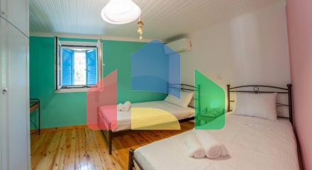 Продаж - Котедж 160 m² на Іонічних островах