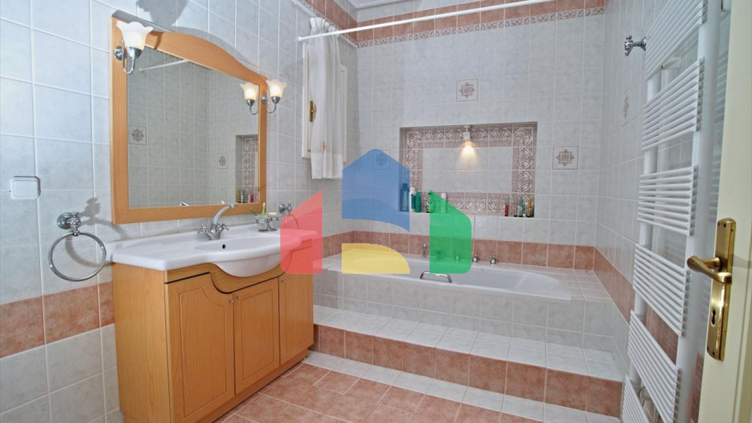 Продажа - Коттедж 203 m² на Восточном Пелопоннесе - Ермионида