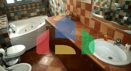 Продаж - Котедж 350 m² в Східний Пелопоннес - Ерміоніда