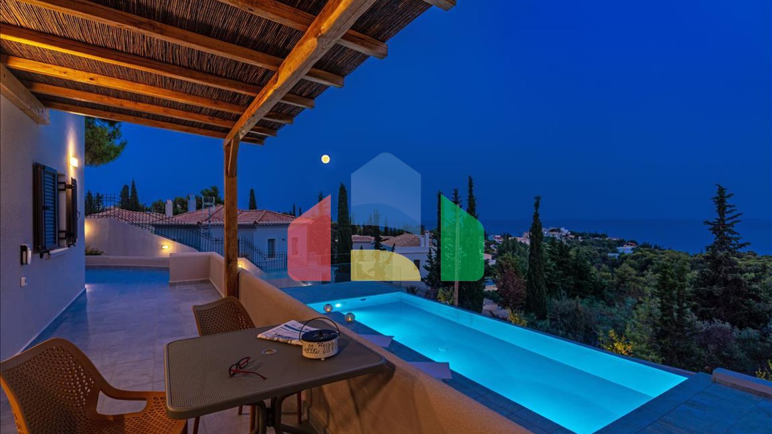 Продажа - Вилла 170 m² на Восточном Пелопоннесе - Ермионида