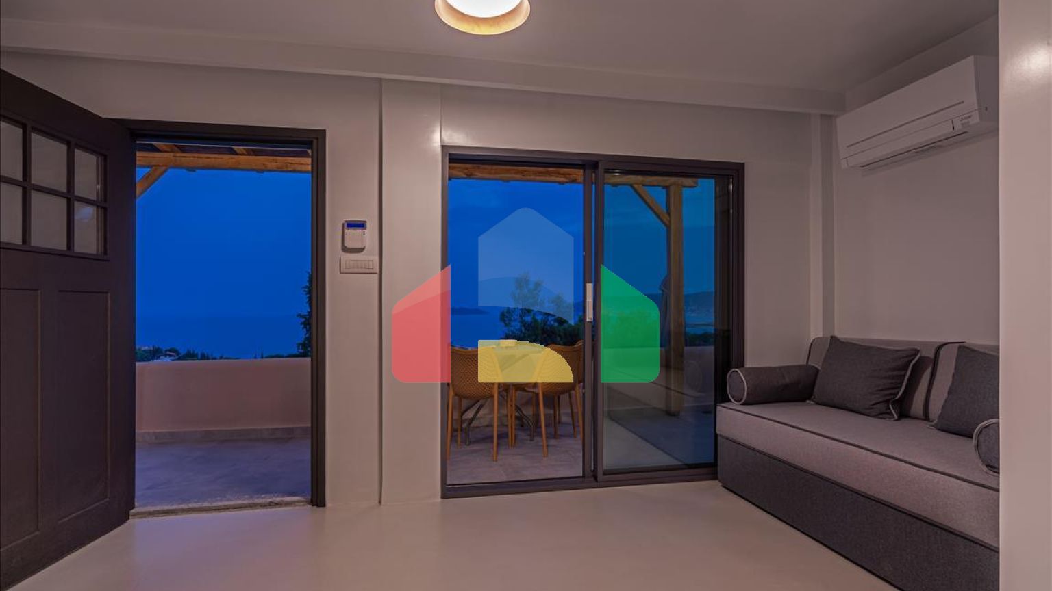 Продажа - Вилла 170 m² на Восточном Пелопоннесе - Ермионида