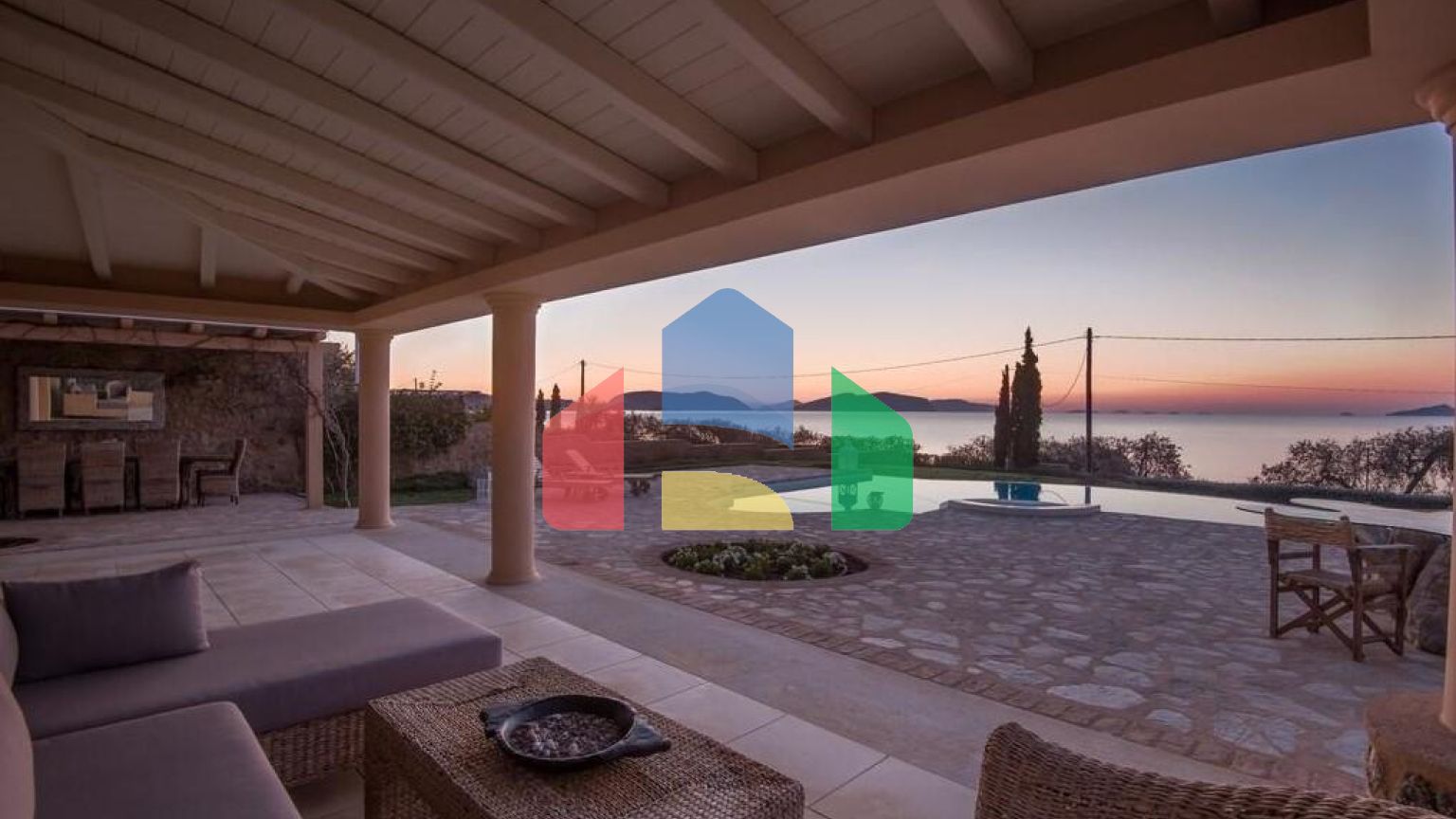 Продажа - Вилла 300 m² на Восточном Пелопоннесе - Ермионида