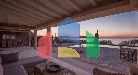 Продажа - Вилла 300 m² на Восточном Пелопоннесе - Ермионида