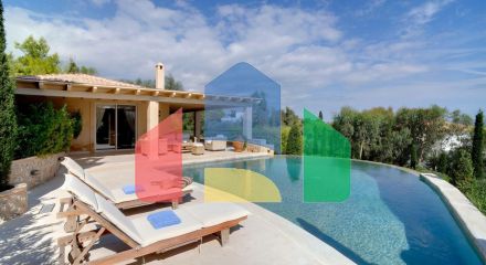 For Sale - Villa 480 m² in Eastern Peloponnese - Ermionida