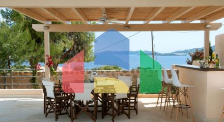 For Sale - Villa 480 m² in Eastern Peloponnese - Ermionida