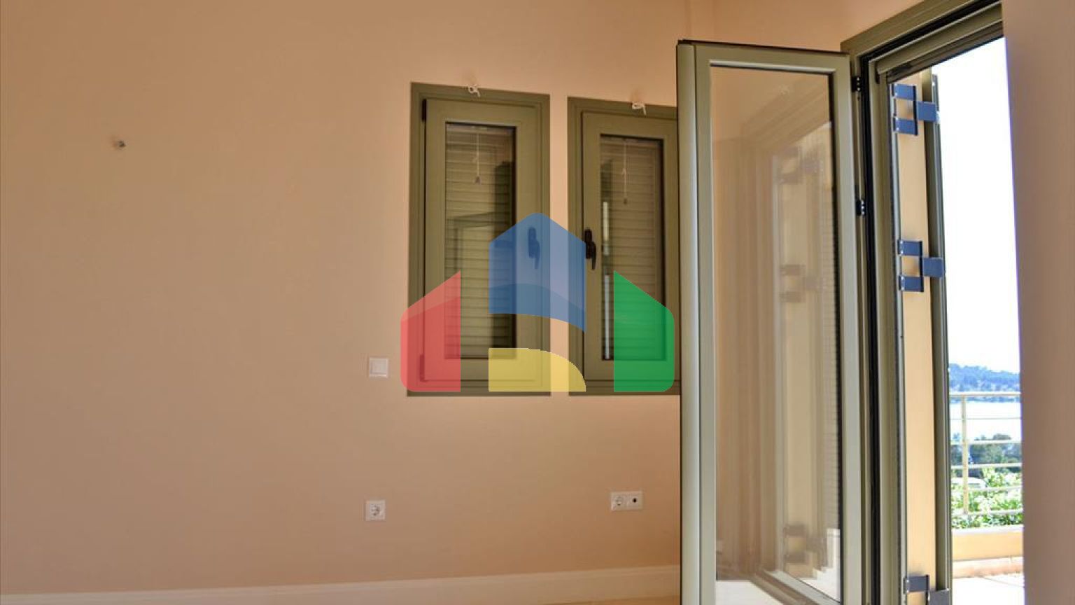 Продаж - Вілла 248 m² в Східний Пелопоннес - Ерміоніда