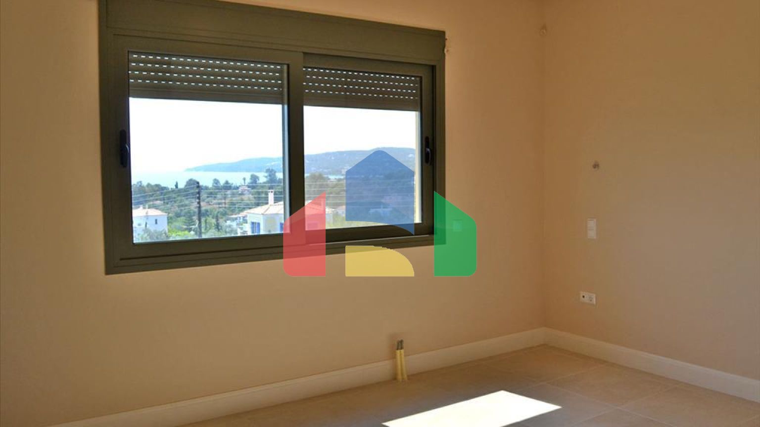 Продаж - Вілла 248 m² в Східний Пелопоннес - Ерміоніда