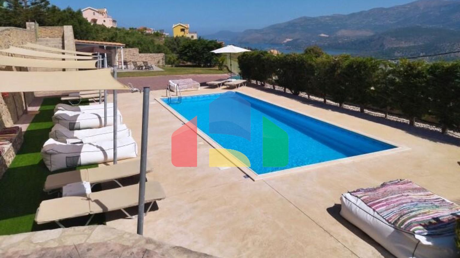 Продаж - Комплекс 544 m² на Кефалонія