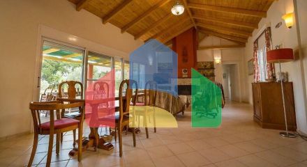 For Sale - Villa 146 m² in Kefalonia
