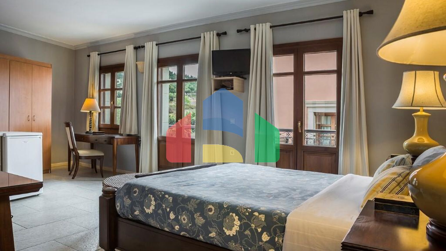 Продаж - Готель 1400 m² на Кефалонія