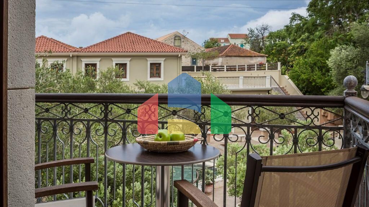 Продаж - Готель 1400 m² на Кефалонія