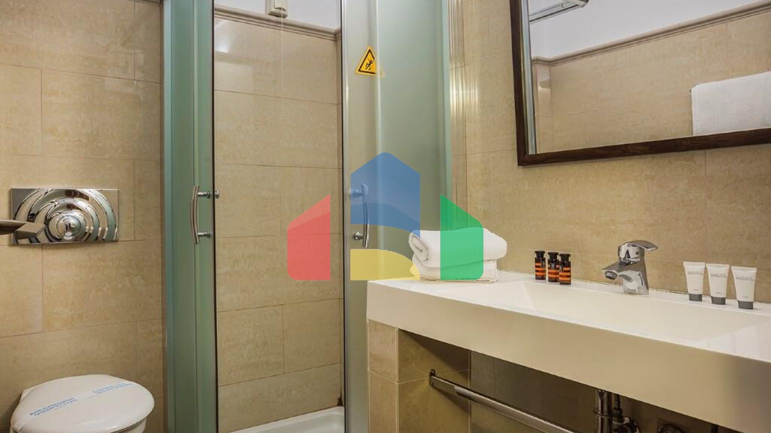 Продаж - Готель 1400 m² на Кефалонія