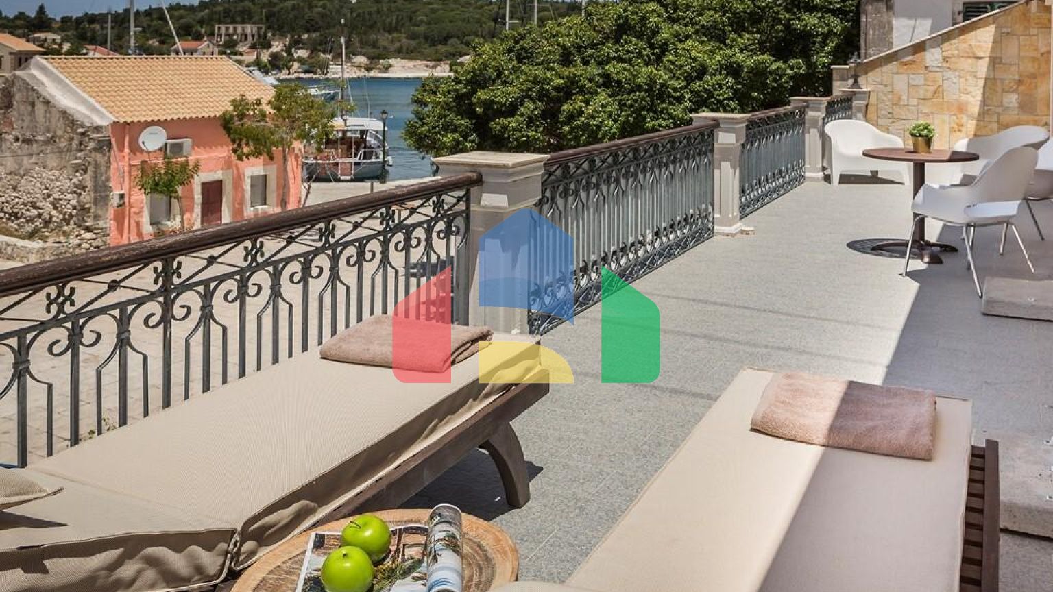 Продаж - Готель 1400 m² на Кефалонія